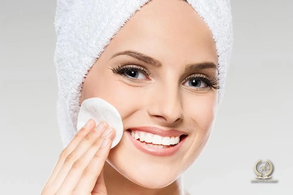 Chăm sóc da nhạy cảm với phương pháp phương pháp Double Cleansing